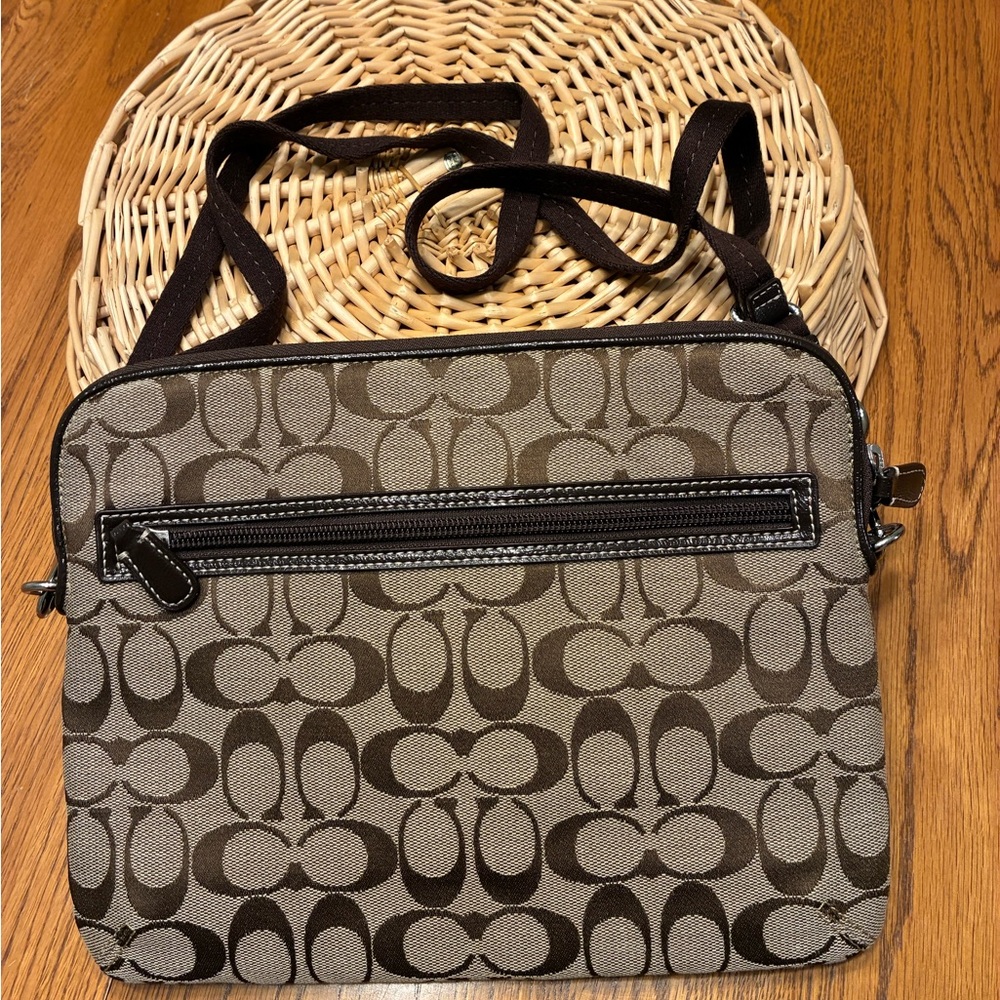 COACH SIGNATURE CROSSBODY TABLET IPAD STRIPE MESSENGER BAG - Picture 2 of 3